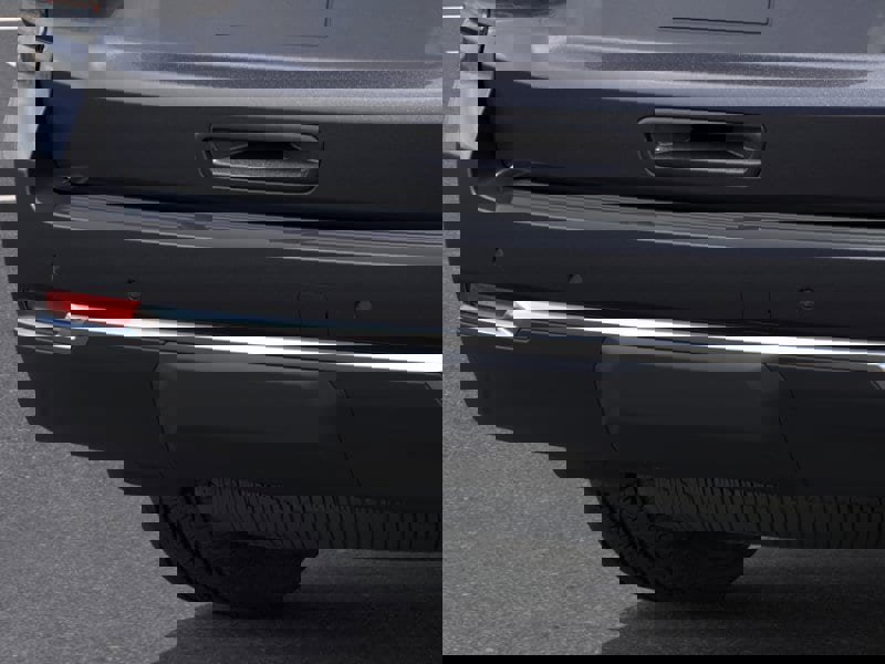 New 2026 Chevrolet Suburban LS image 14