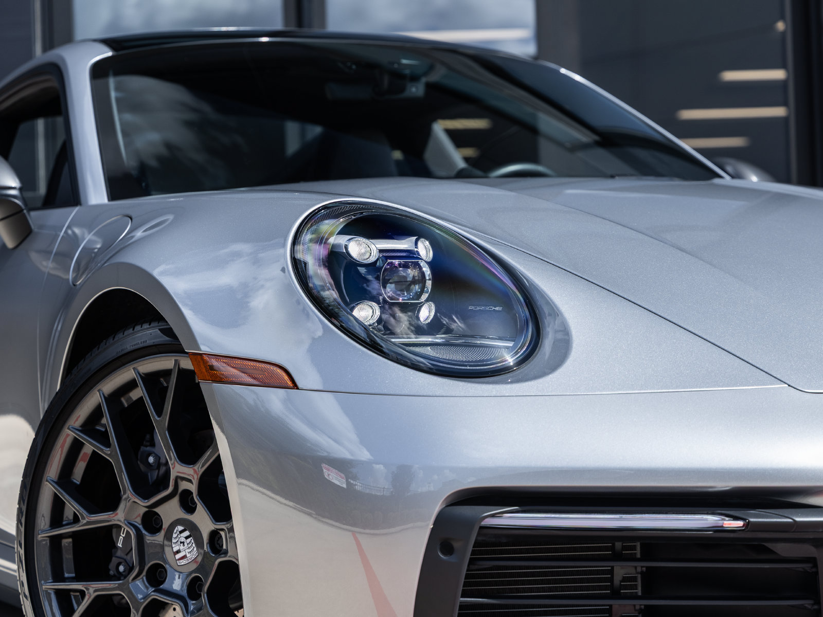 Certified 2023 Porsche 911 Carrera T RWD image 21