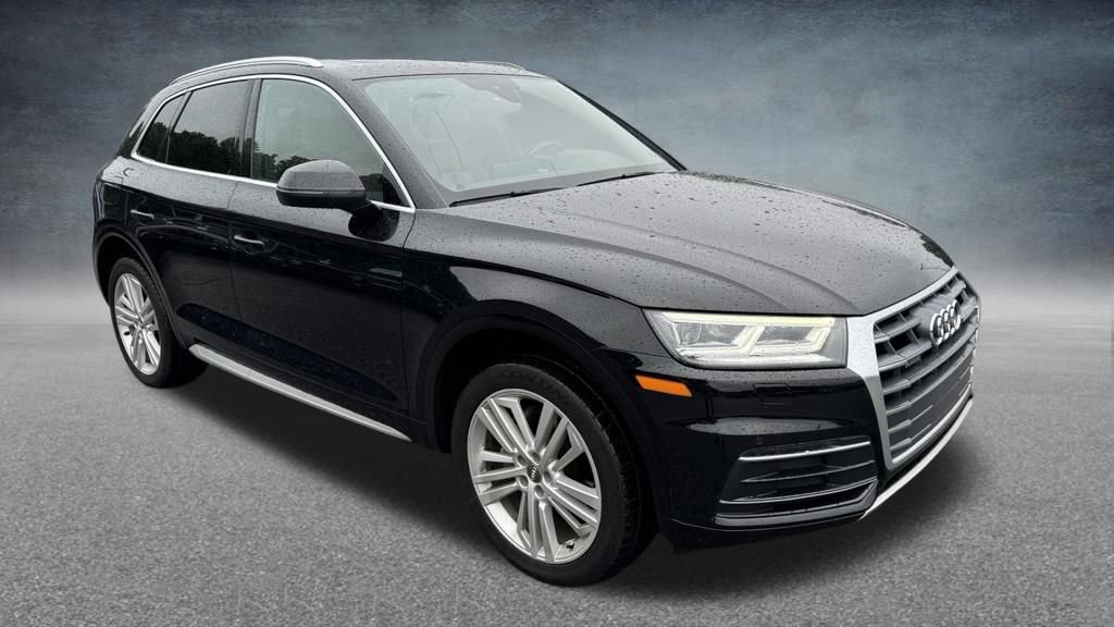Used 2018 Audi Q5 2.0T Premium Plus w/ Premium Plus Package AWD/4WD image 3