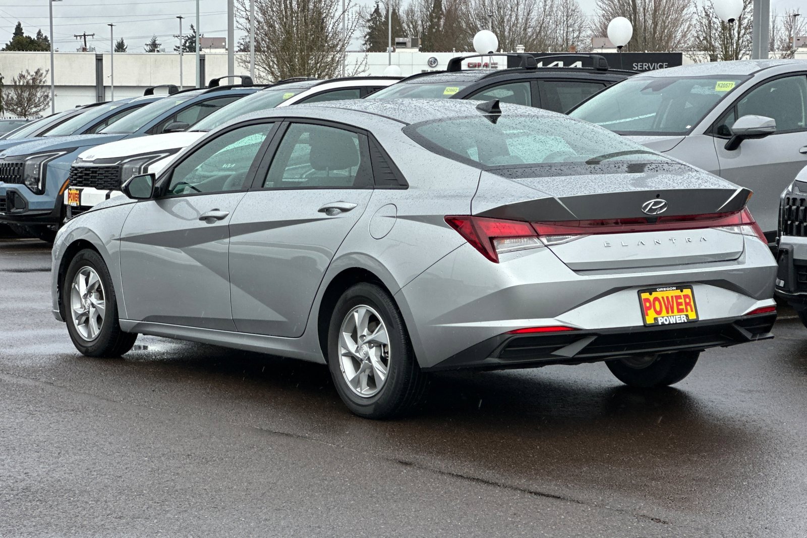 Used 2021 Hyundai Elantra SE image 6