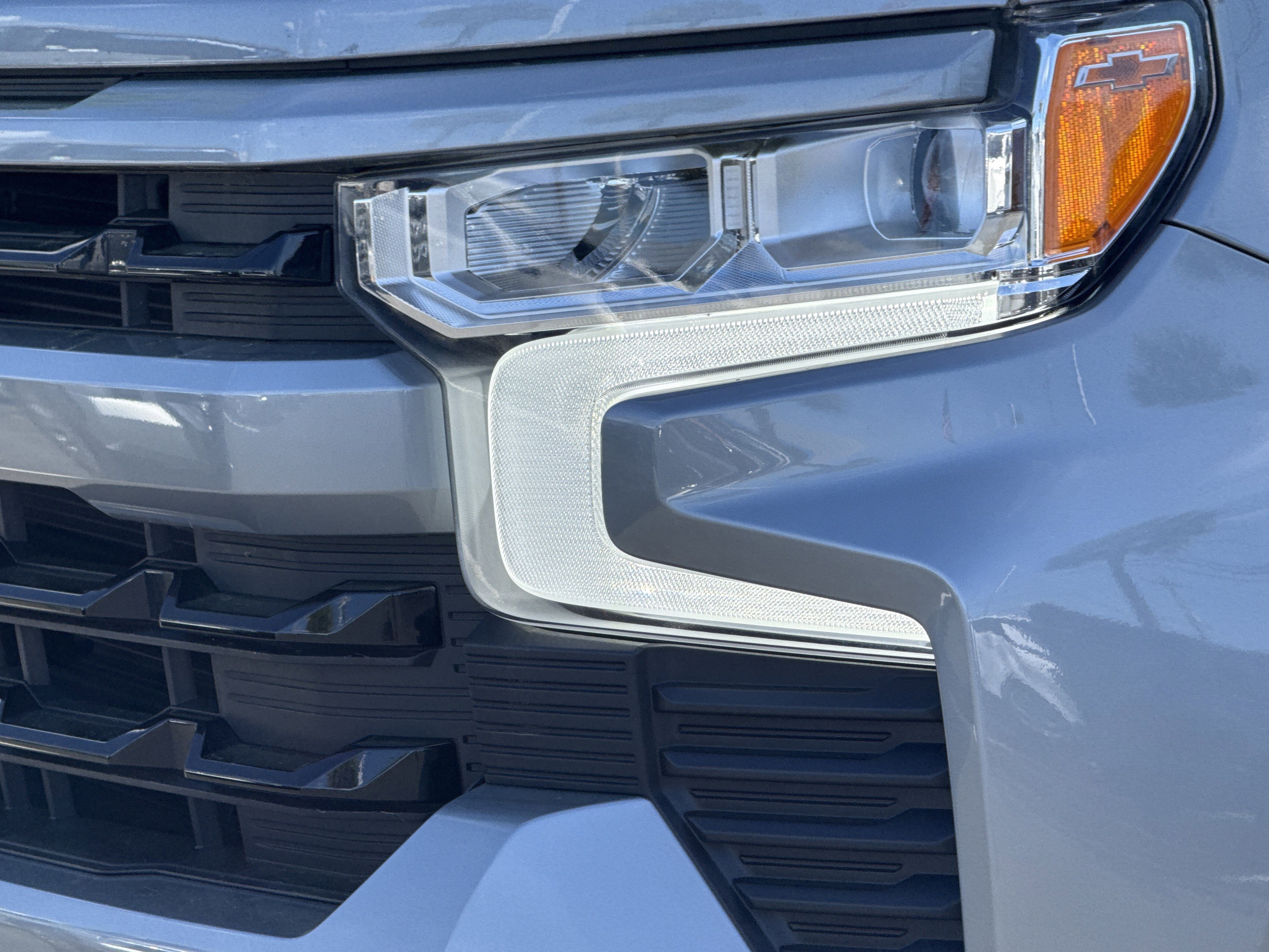 Used 2024 Chevrolet Silverado 1500 RST AWD/4WD image 6