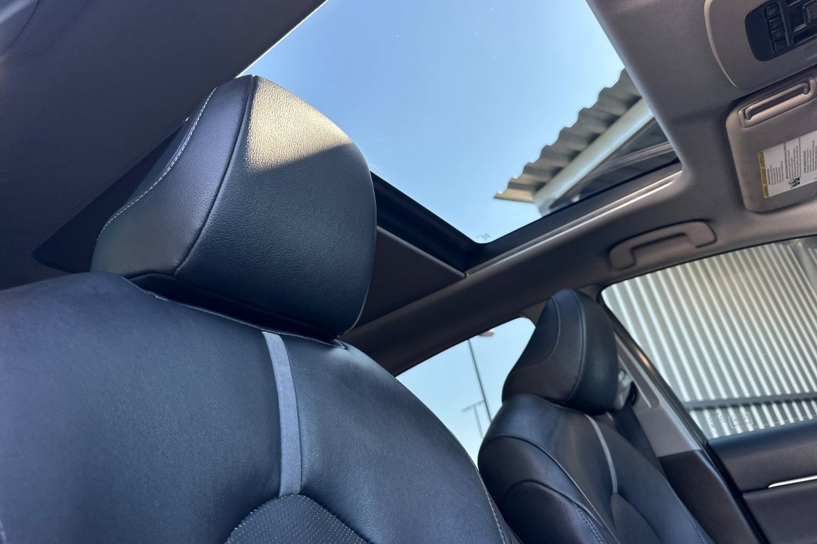 Used 2018 Toyota Camry XSE w/ Audio Package FWD image 17