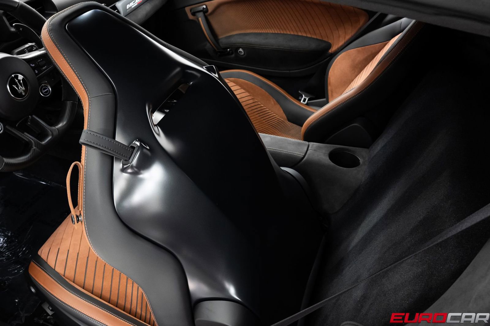 Used 2022 Maserati MC20 Coupe RWD image 45