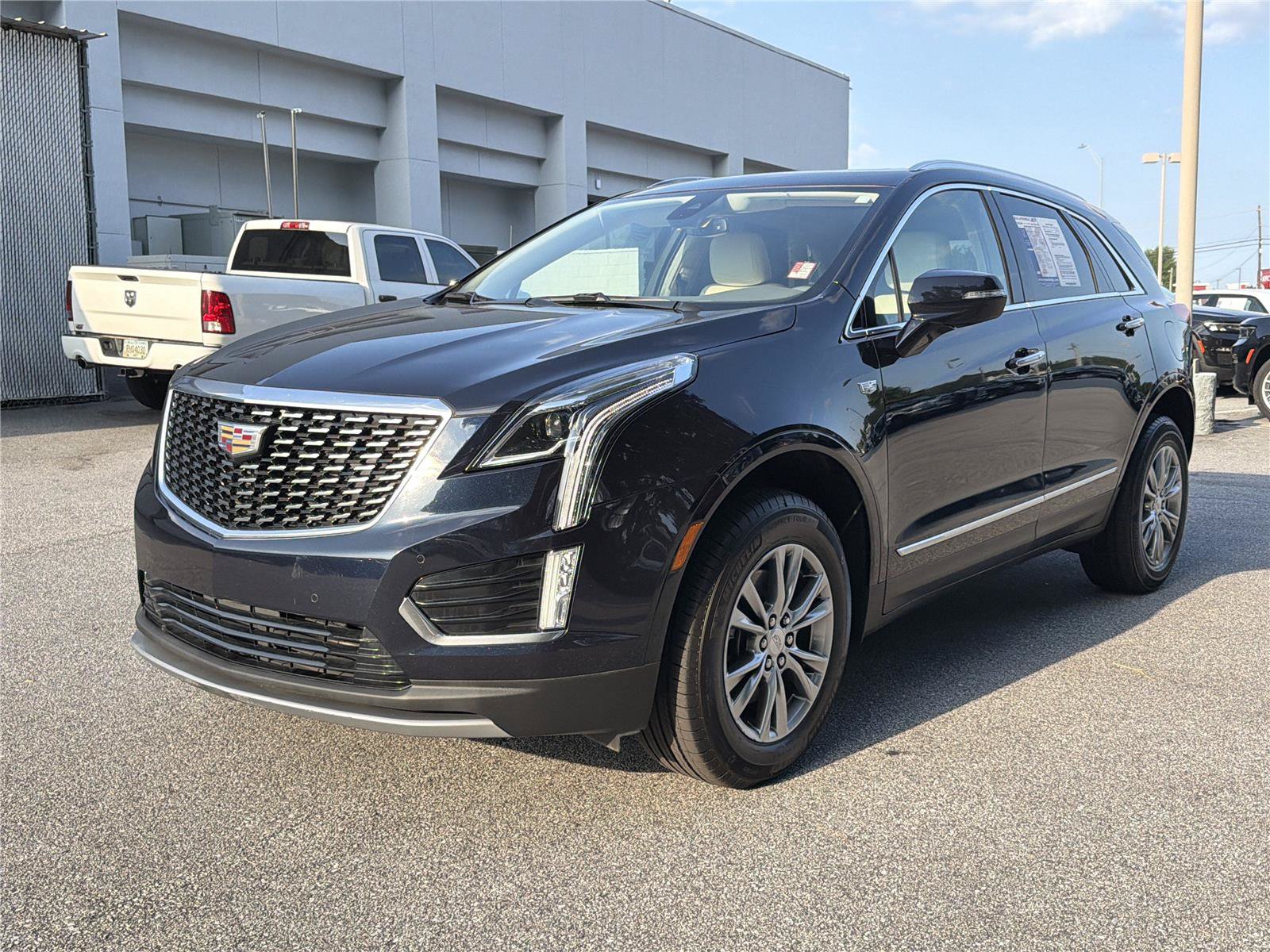 Used 2022 Cadillac XT5 Premium Luxury FWD video 2