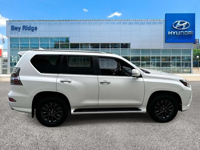 Used 2021 Lexus GX 460 Premium w/ Premium Package AWD/4WD image 2