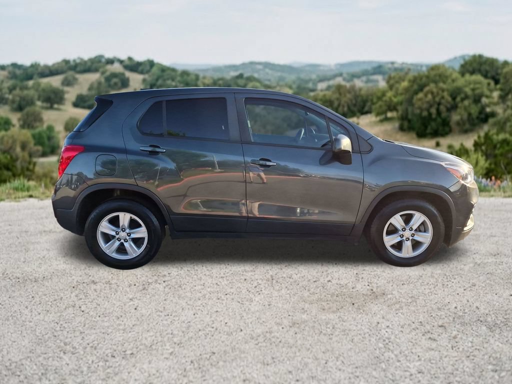 Used 2020 Chevrolet Trax LS w/ Tint and Cruise Package FWD image 12
