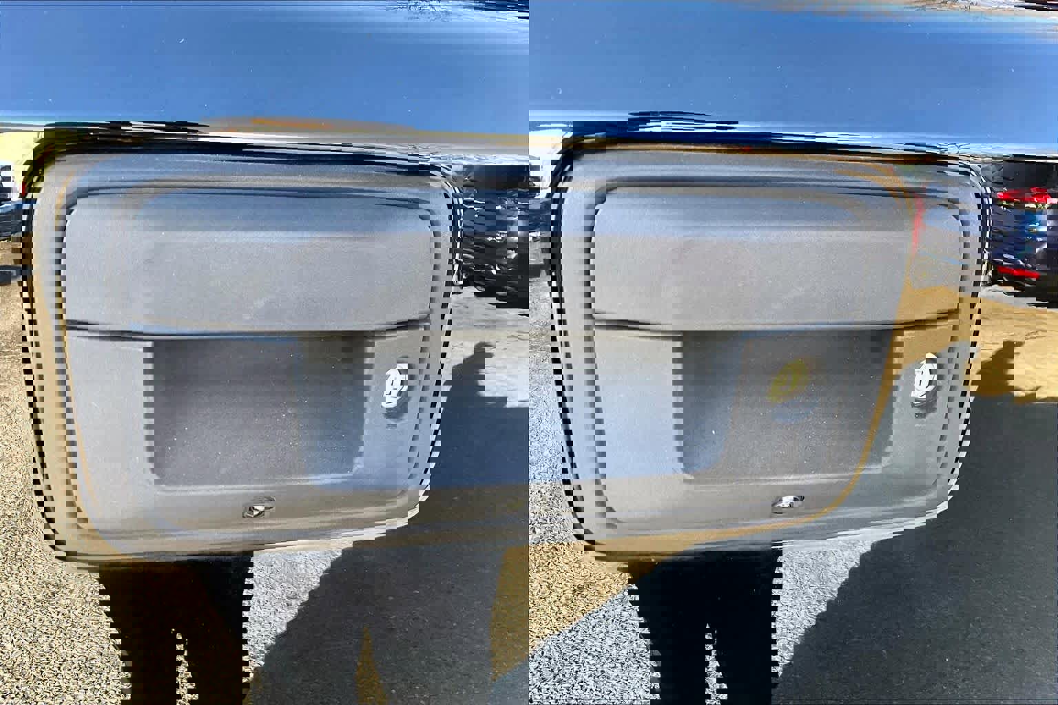 Used 2018 Chevrolet Silverado 1500 LT w/ All Star Edition image 28