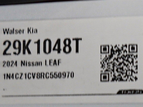 Used 2024 Nissan Leaf SV Plus image 31