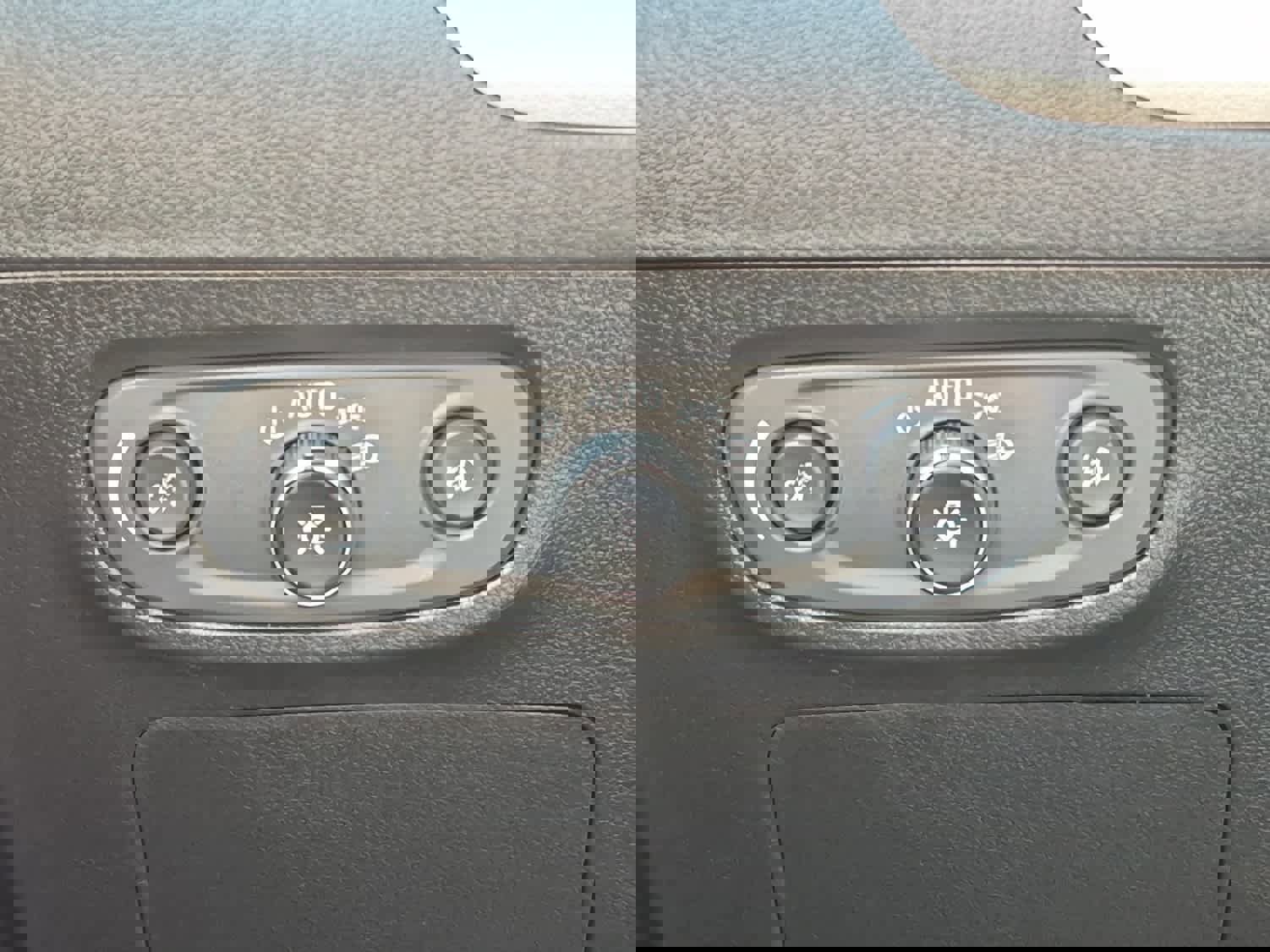 Used 2023 Buick Encore GX Preferred image 20