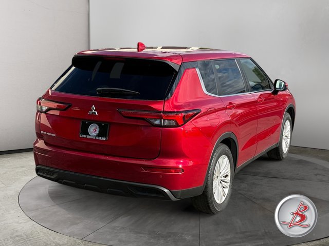 Used 2022 Mitsubishi Outlander ES AWD/4WD image 7