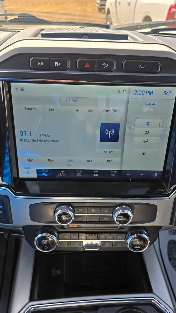 Used 2022 Ford F350 Lariat w/ Lariat Ultimate Package image 25