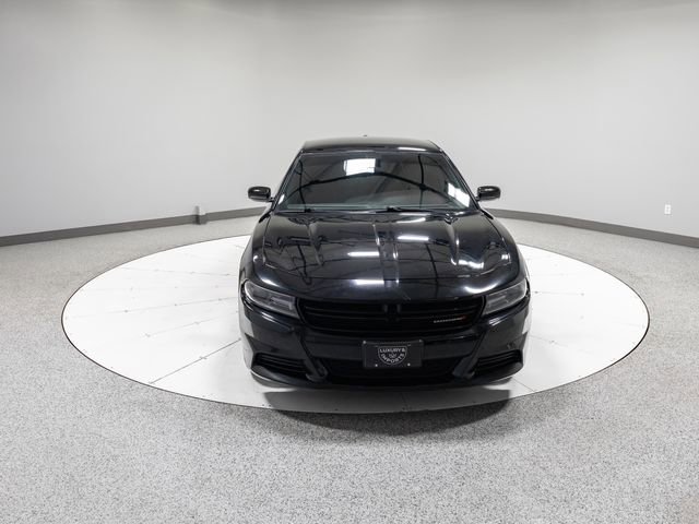 Used 2019 Dodge Charger SXT RWD image 26