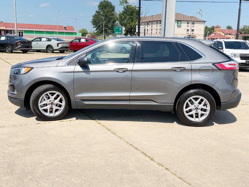 Used 2024 Ford Edge SEL w/ Convenience Package AWD/4WD image 6