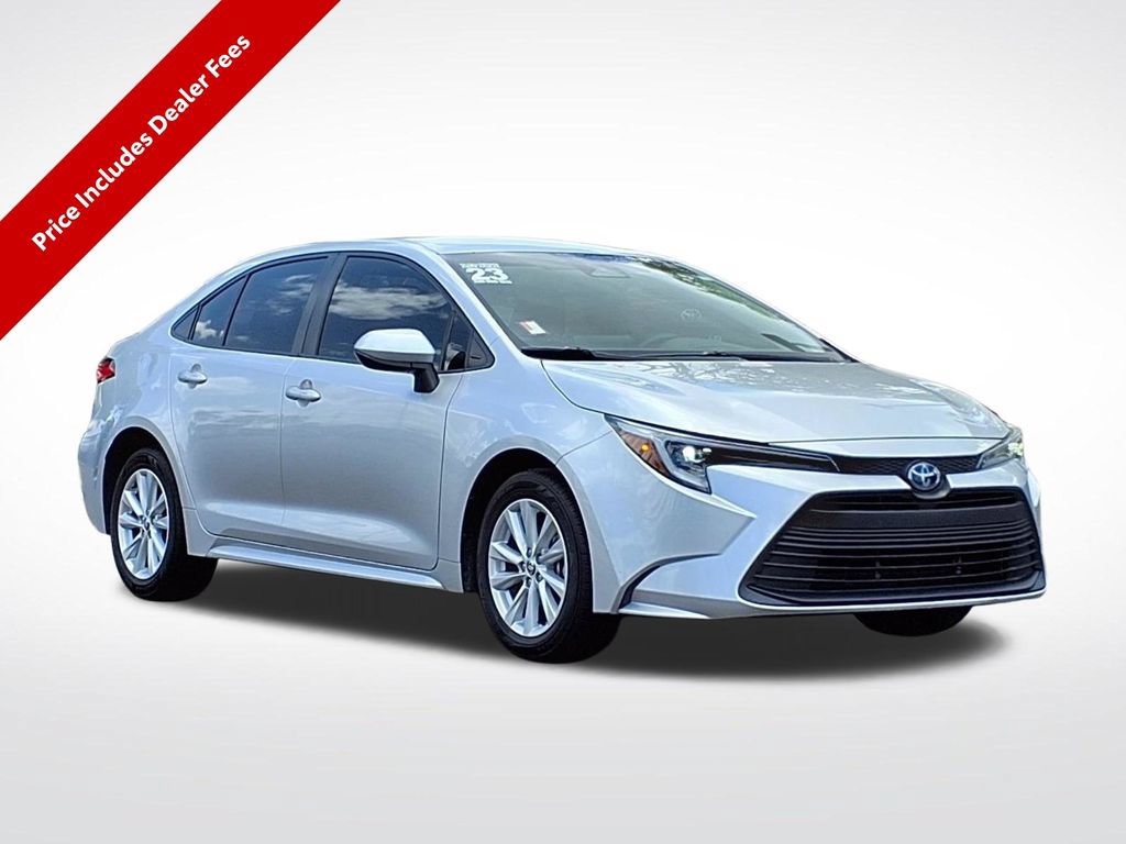 Used 2023 Toyota Corolla LE w/ LE Convenience Package