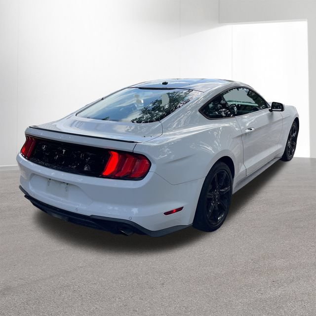 Used 2018 Ford Mustang Coupe w/ Equipment Group 101A RWD image 5