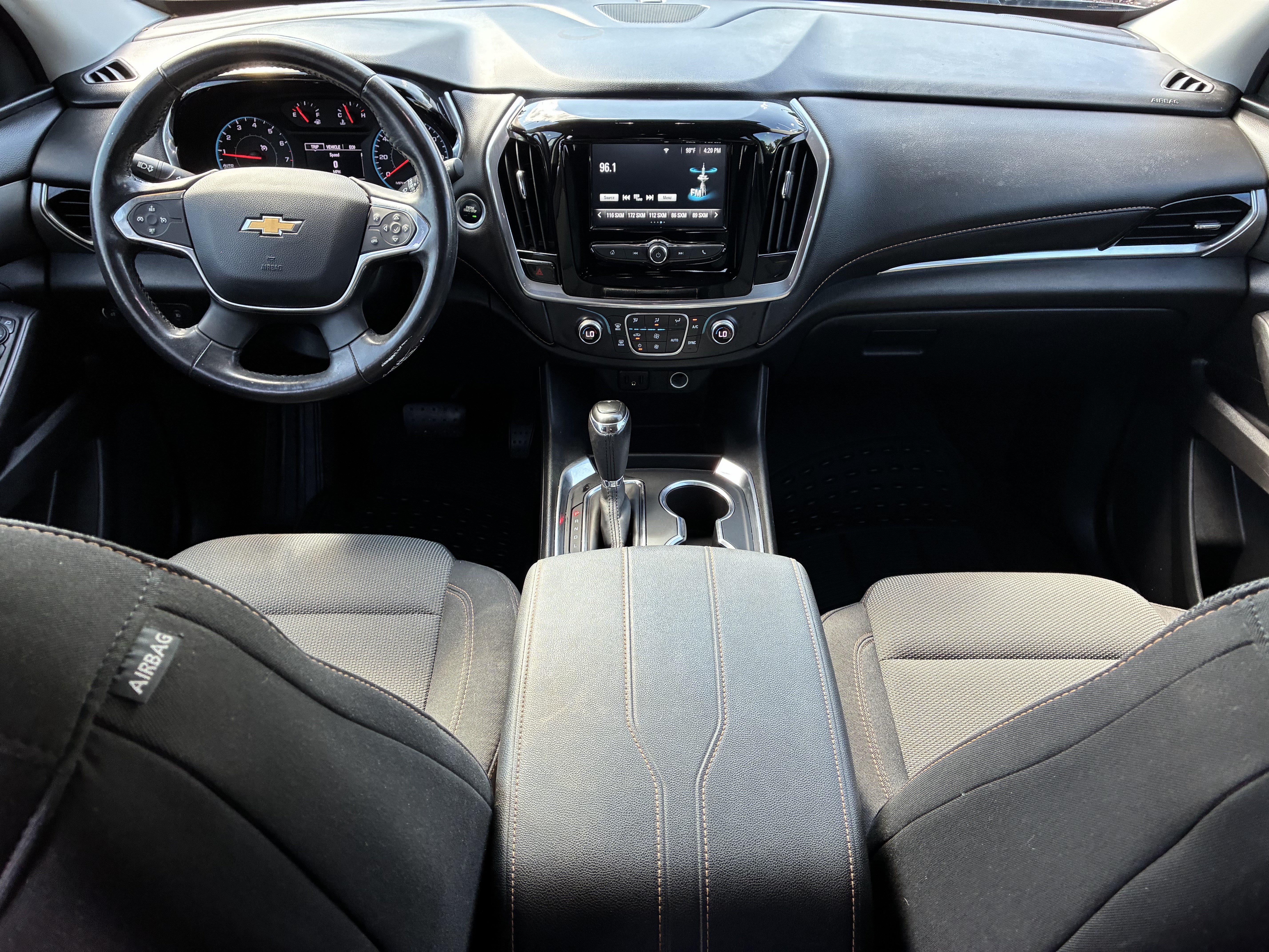Used 2019 Chevrolet Traverse LT FWD image 20