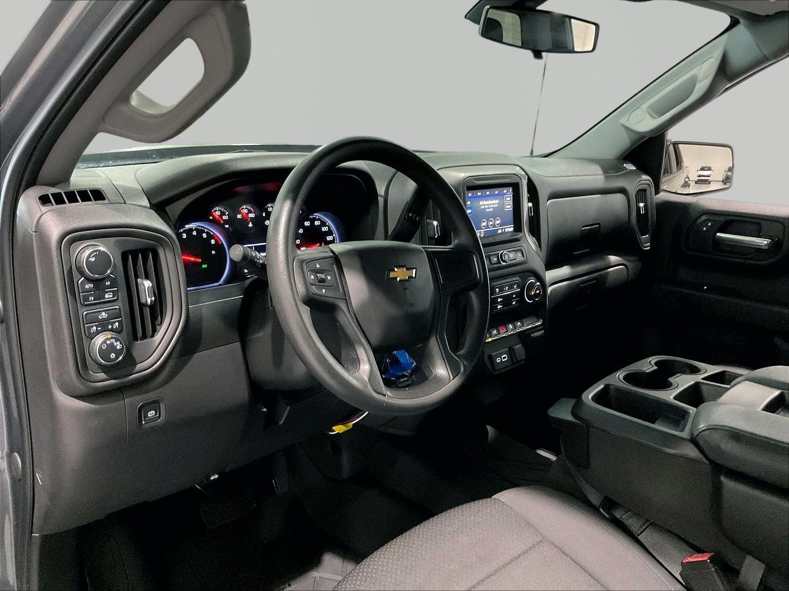 Used 2021 Chevrolet Silverado 1500 Custom AWD/4WD image 18