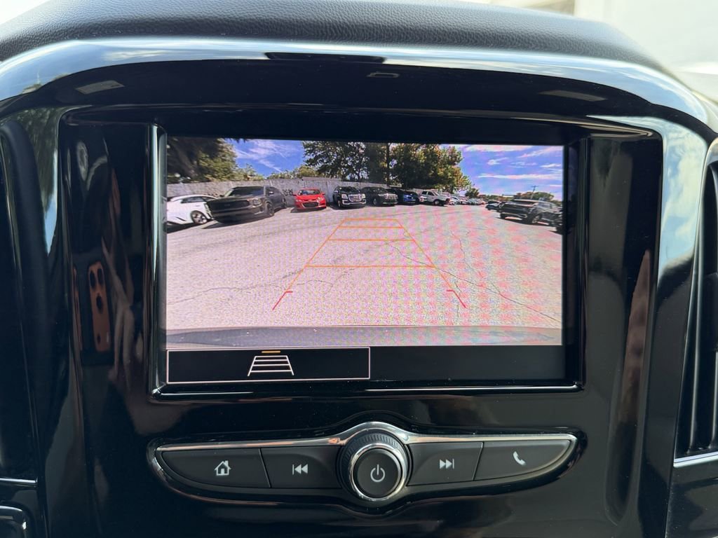 Used 2023 Chevrolet Traverse LS FWD image 23