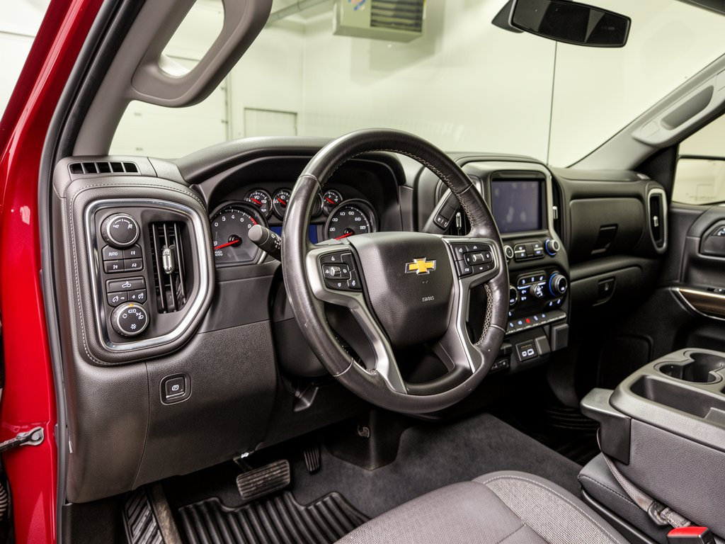 Used 2019 Chevrolet Silverado 1500 LT w/ All-Star Edition AWD/4WD image 4