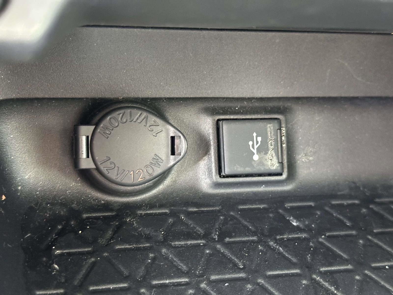 Certified 2022 Toyota RAV4 XLE image 26