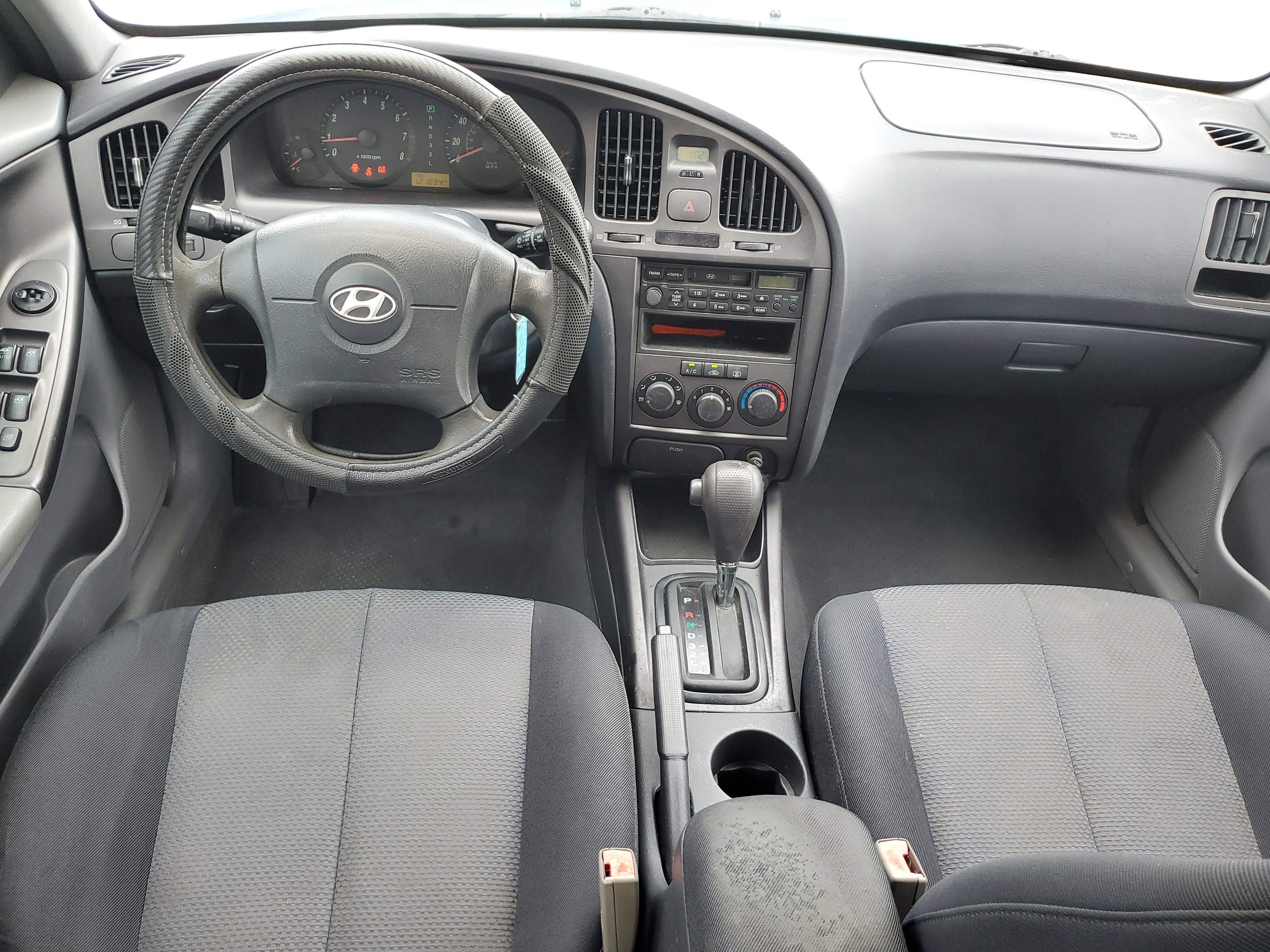 Used 2005 Hyundai Elantra GLS FWD image 11