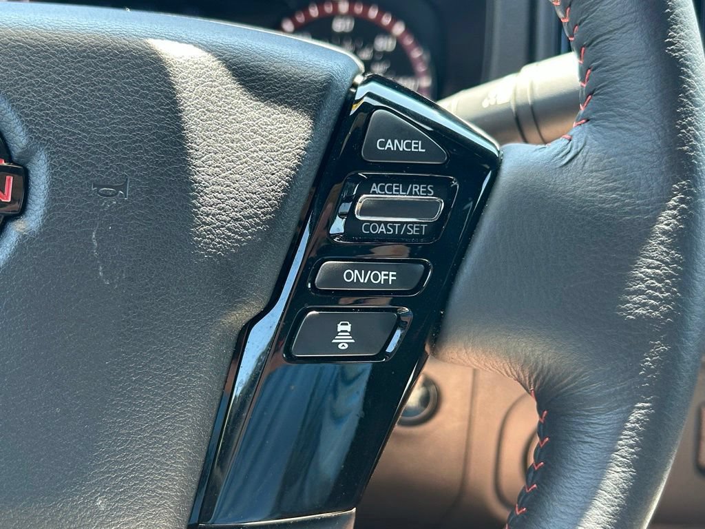 Used 2026 Nissan Frontier PRO-4X AWD/4WD image 25