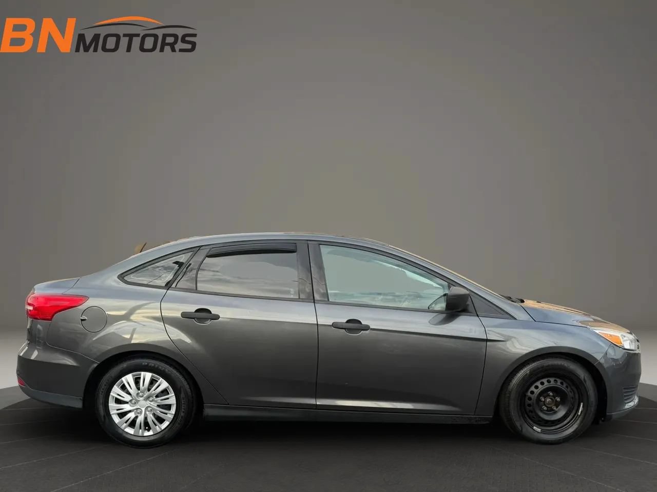 Used 2016 Ford Focus S FWD image 4