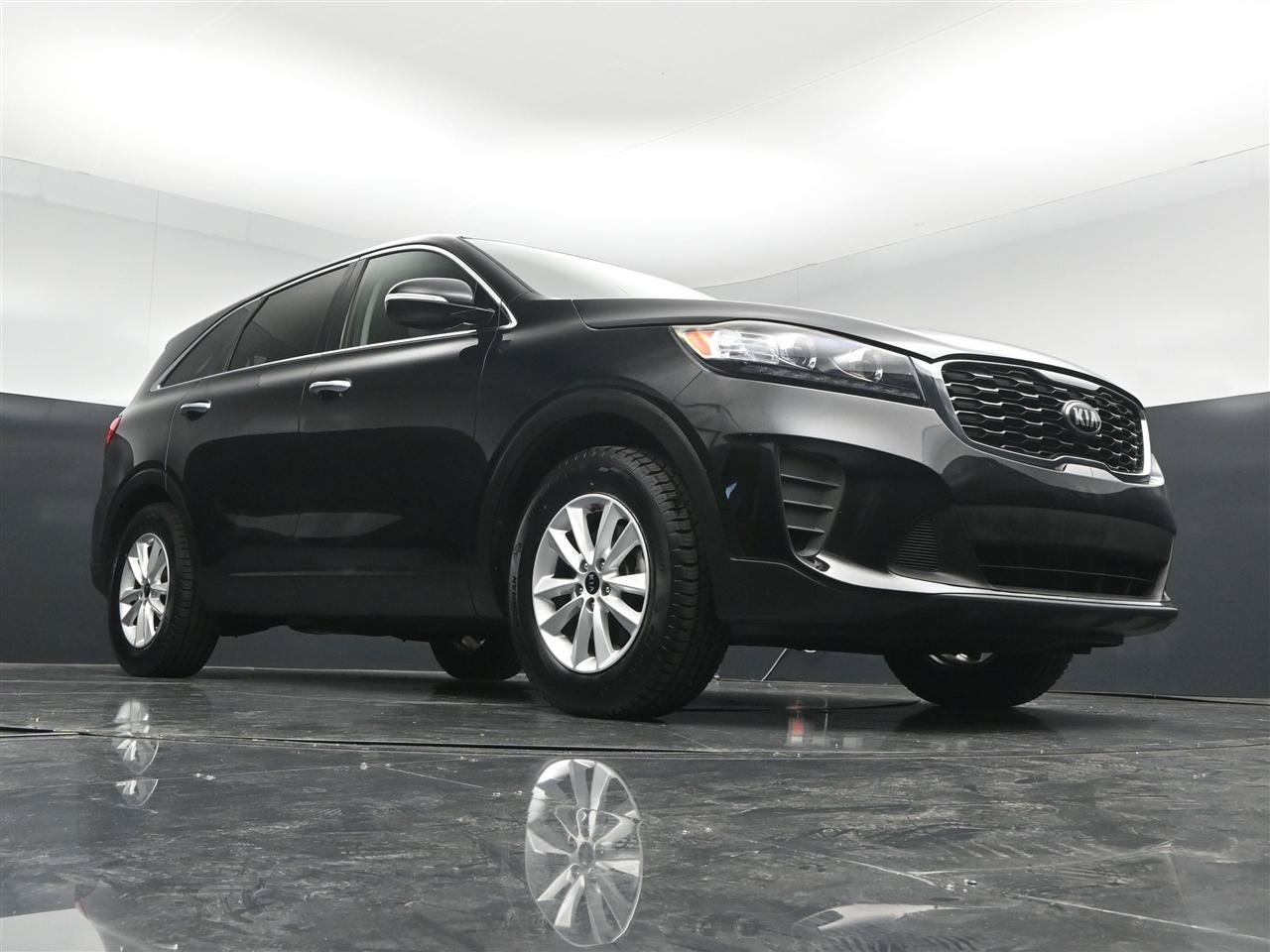 Used 2019 Kia Sorento L FWD image 28