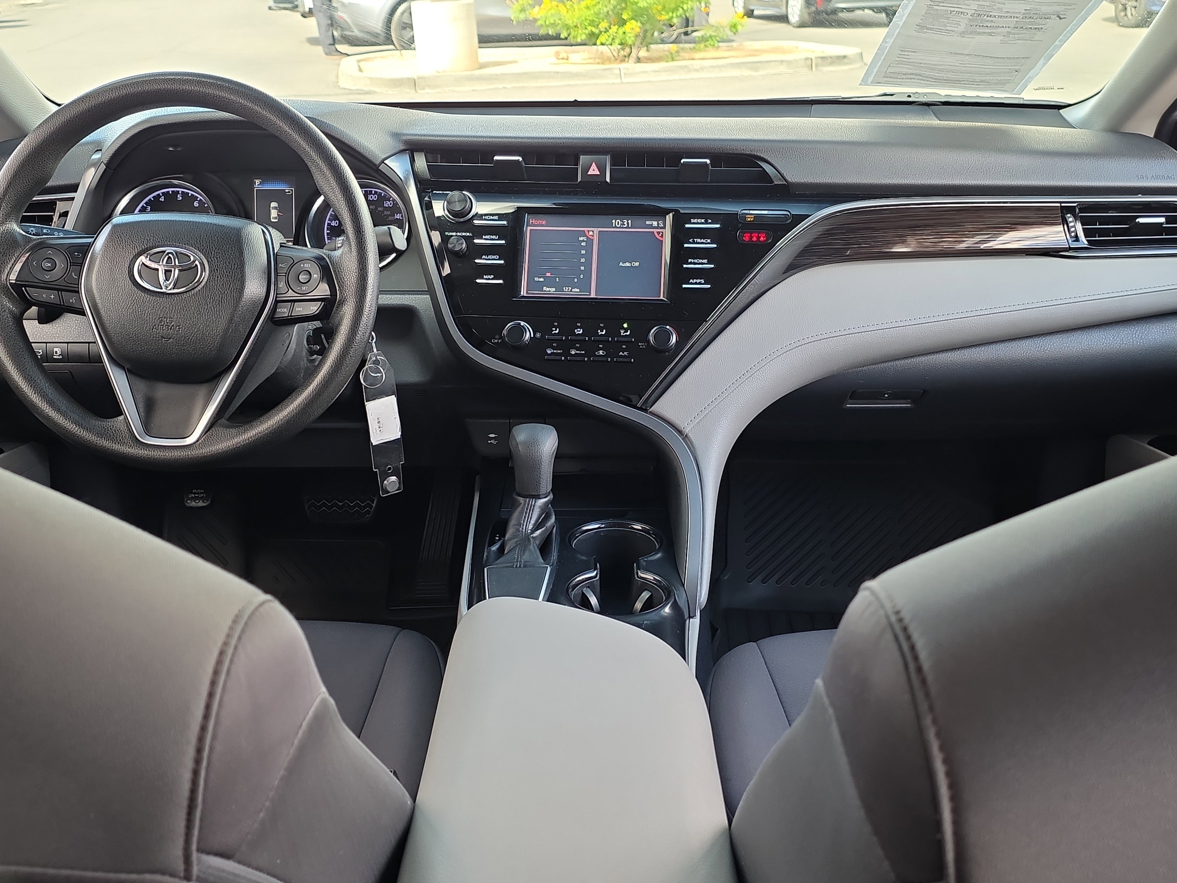 Used 2019 Toyota Camry LE image 23