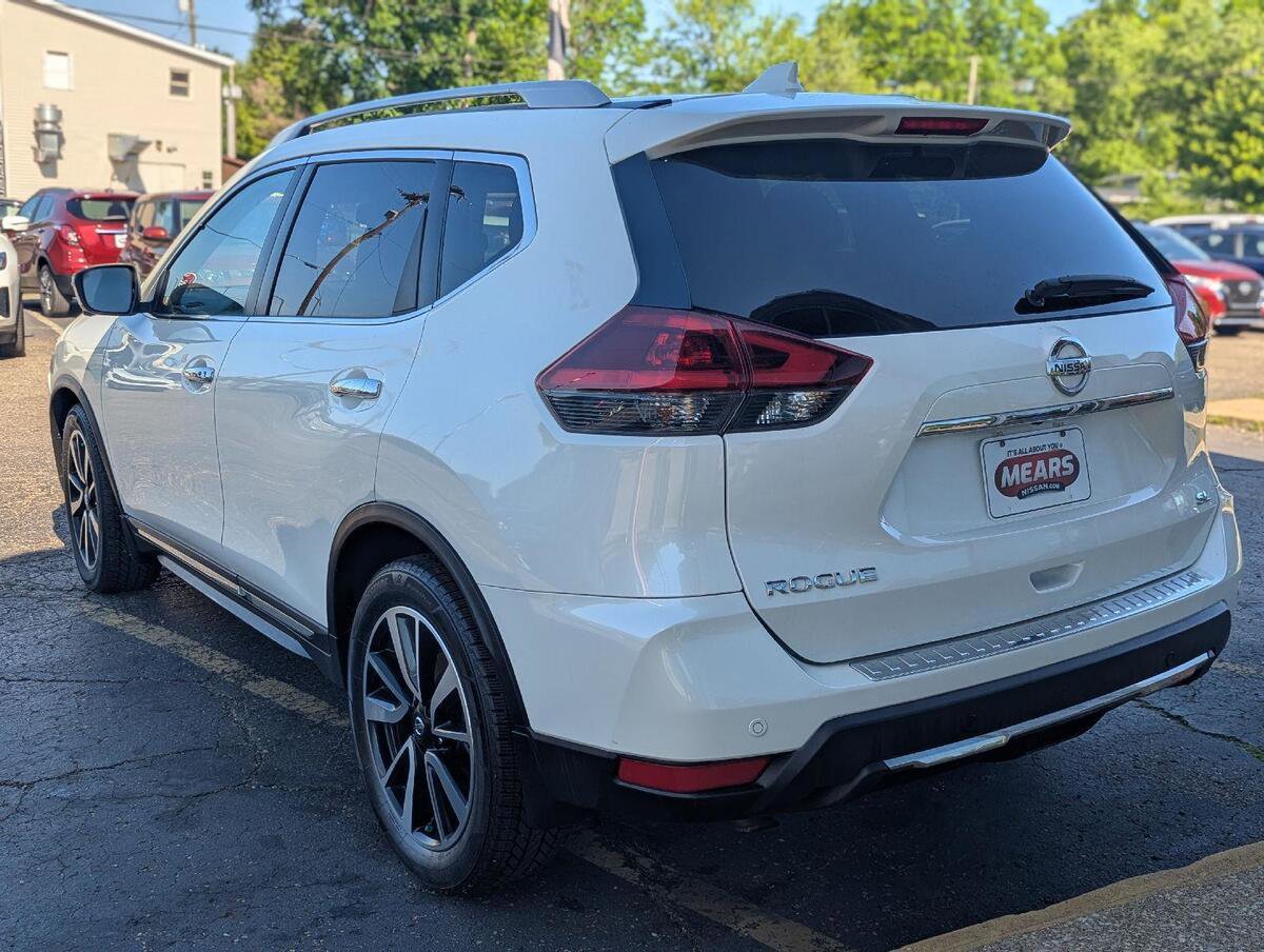 Used 2020 Nissan Rogue SL FWD image 13