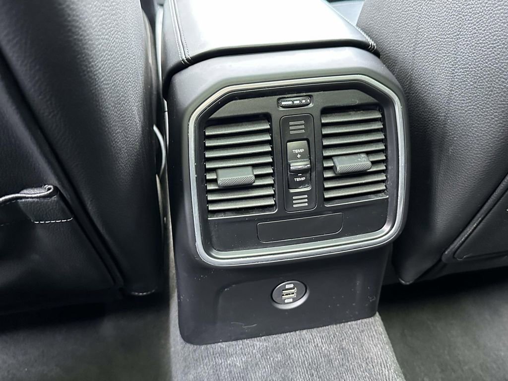 Used 2019 Porsche Macan image 14