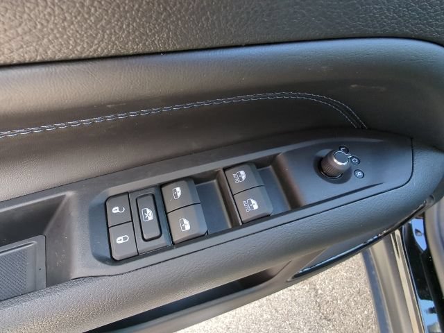 New 2026 Jeep Compass Latitude AWD/4WD image 12
