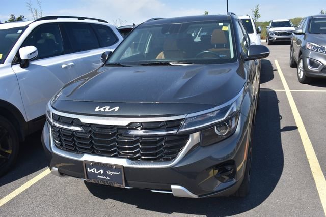 Used 2024 Kia Seltos EX AWD/4WD image 7