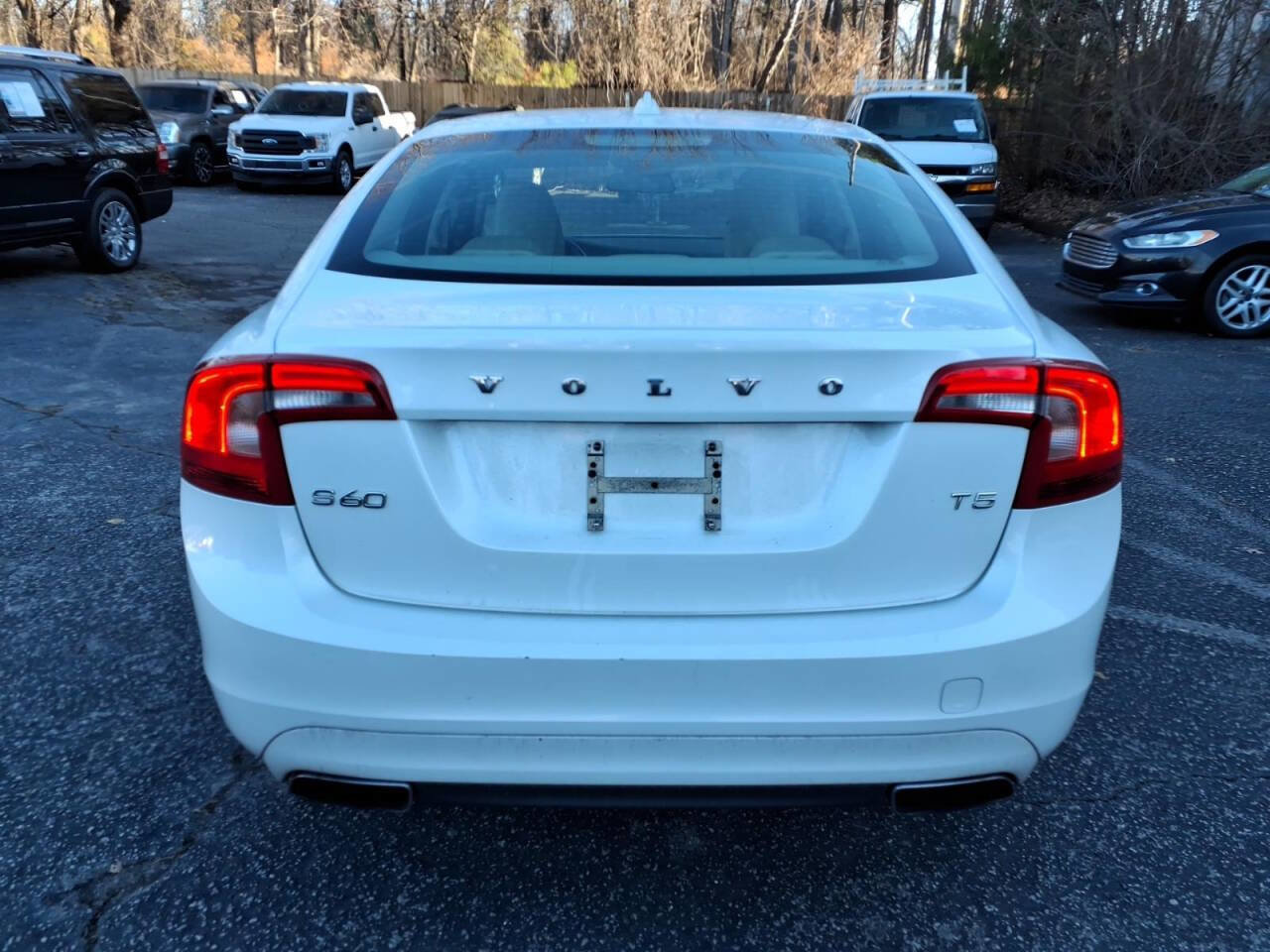 Used 2015 Volvo S60 T5 Premier image 4
