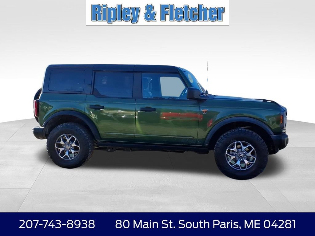 Used 2025 Ford Bronco Badlands image 3