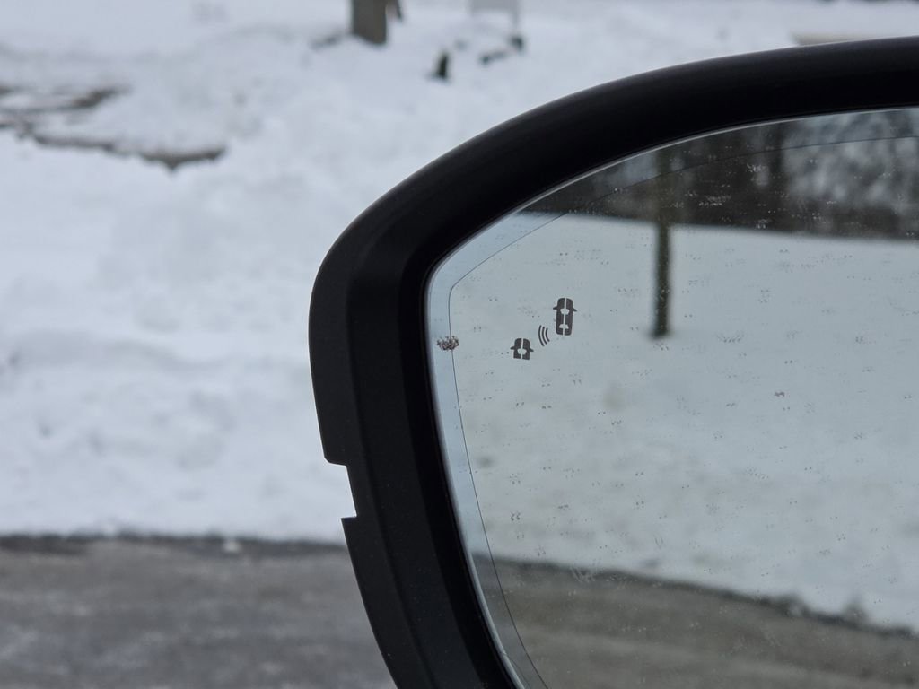 New 2026 INFINITI QX60 Luxe image 18