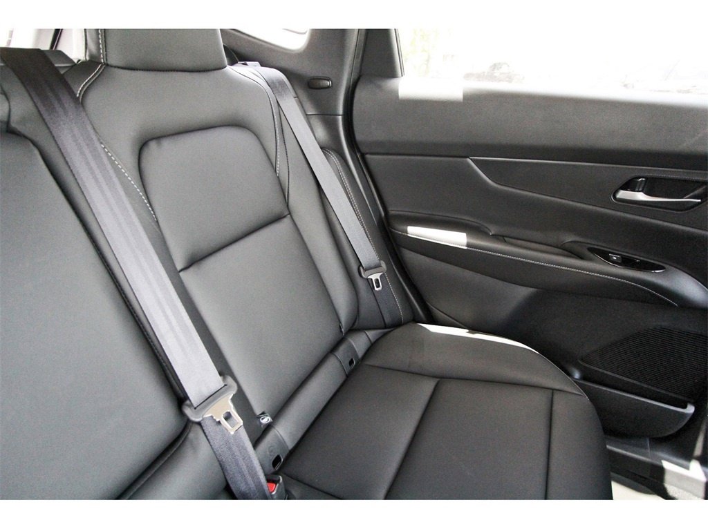 New 2025 Nissan Murano SV w/ Cargo Package image 12