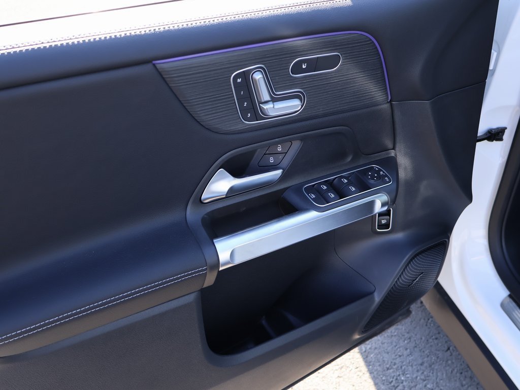New 2026 Mercedes-Benz GLB 250 4MATIC image 13