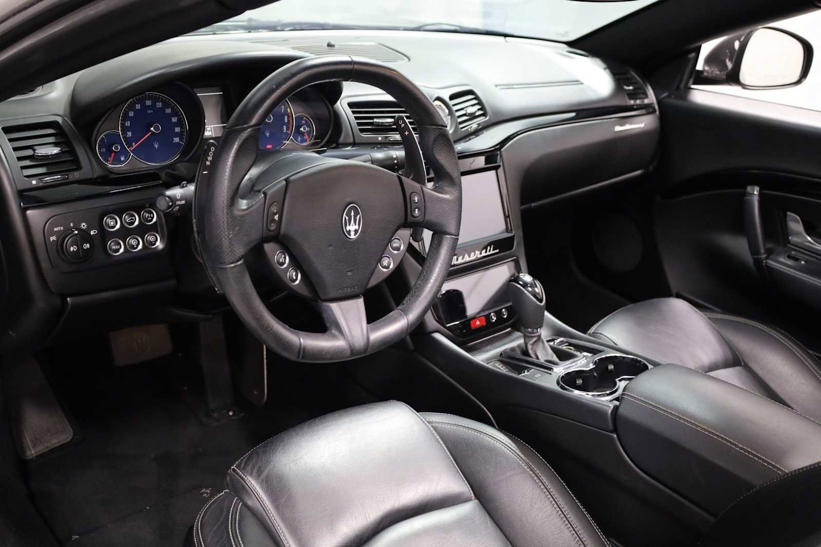 Used 2016 Maserati GranTurismo Convertible image 4