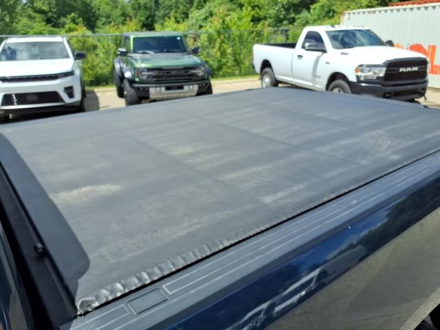 Used 2020 Chevrolet Silverado 1500 Custom w/ Custom Value Package AWD/4WD image 32