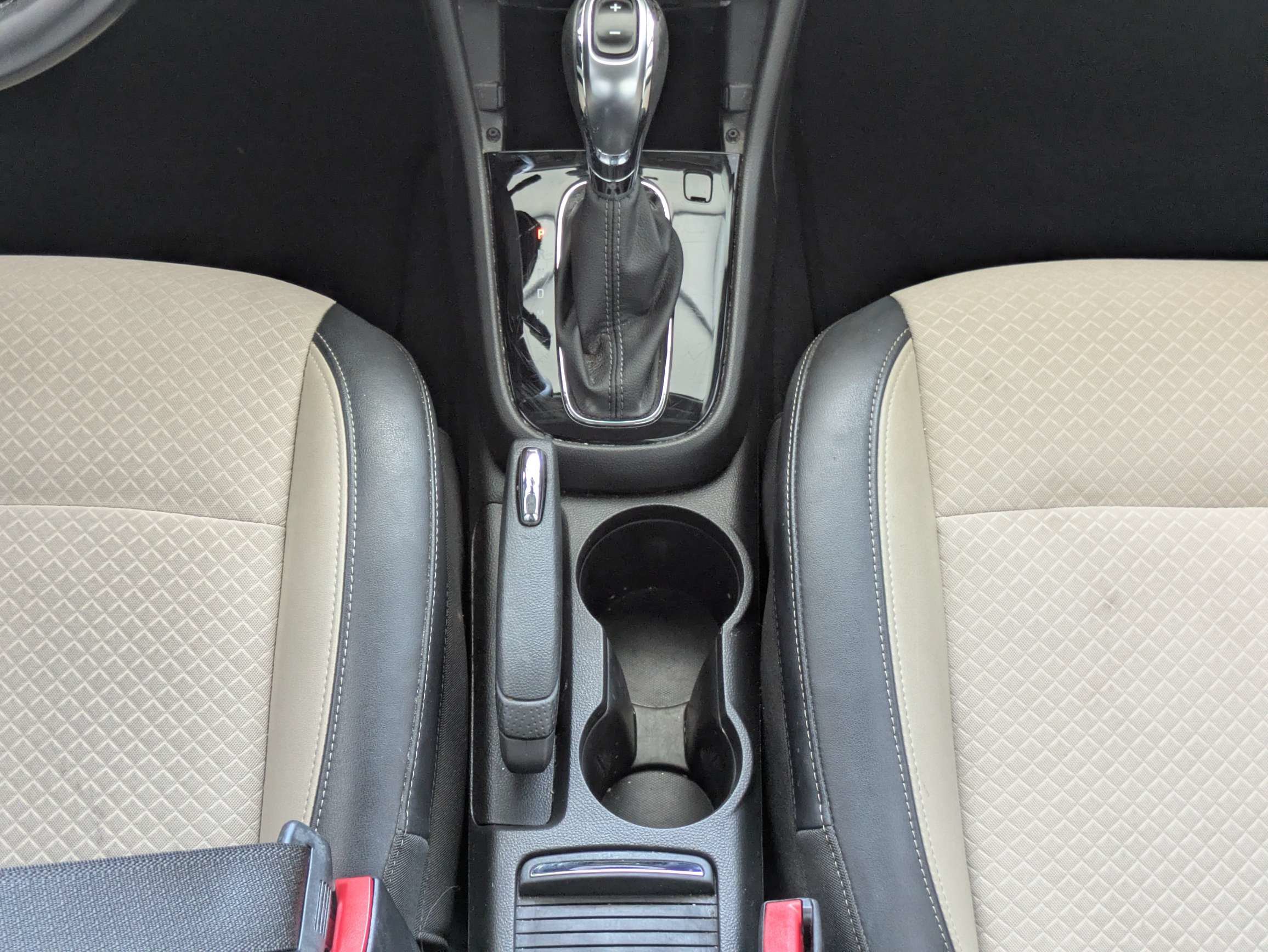 Used 2018 Buick Encore Preferred FWD image 6