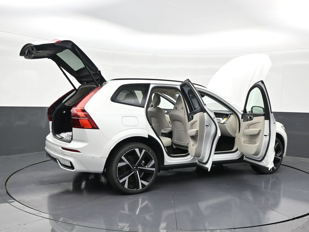 New 2026 Volvo XC60 T8 Ultra AWD/4WD image 29