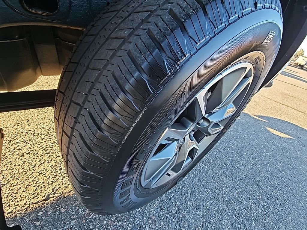 Used 2023 Chevrolet Silverado 1500 LT image 15