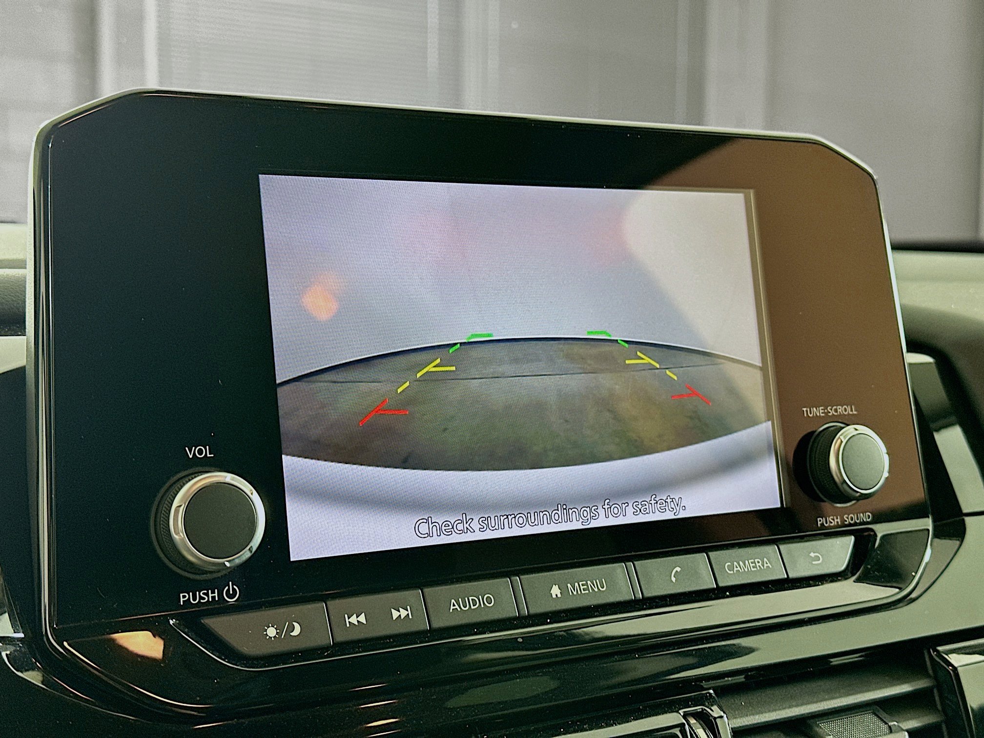 Used 2024 Nissan Pathfinder SV image 22