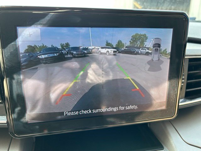 Used 2023 Ford Explorer XLT w/ Equipment Group 202A RWD image 31