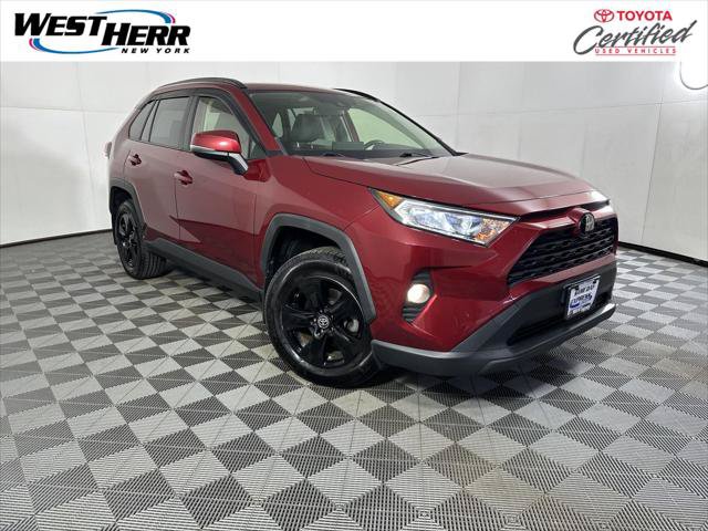 Certified 2021 Toyota RAV4 XLE w/ Convenience Package AWD/4WD image 1