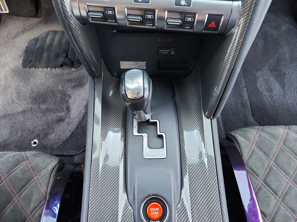 Used 2010 Nissan GT-R Premium AWD/4WD image 18