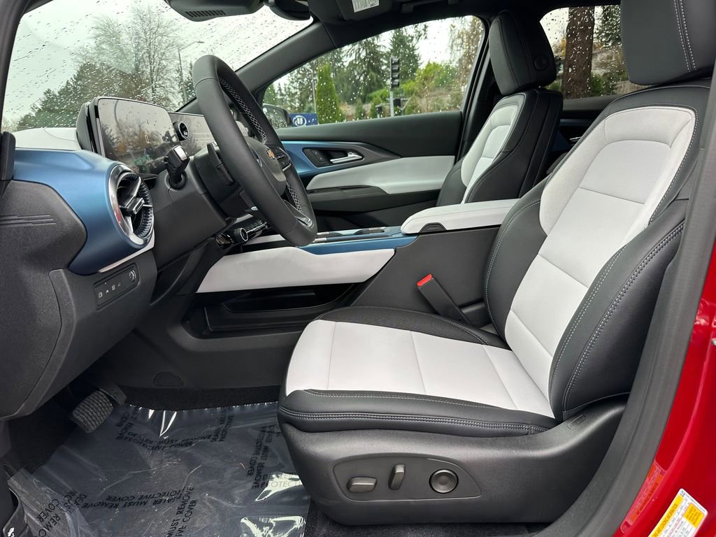 New 2026 Chevrolet Equinox EV LT image 19