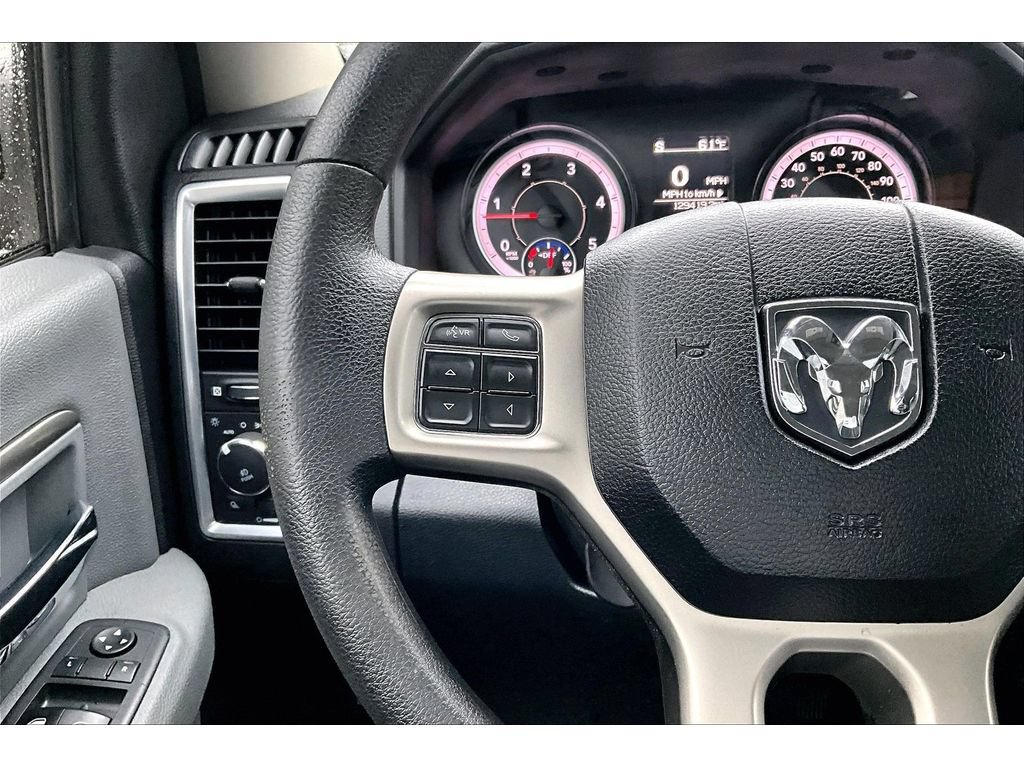 Used 2017 RAM 2500 SLT w/ Cold Weather Group AWD/4WD image 18