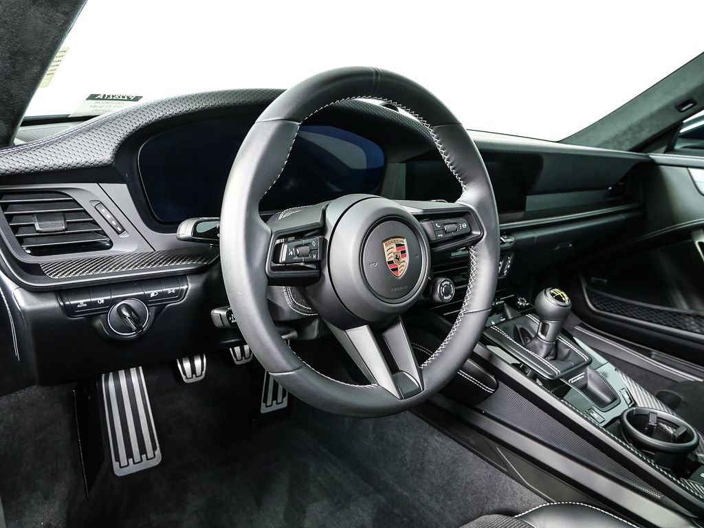 Certified 2025 Porsche 911 GT3 image 4